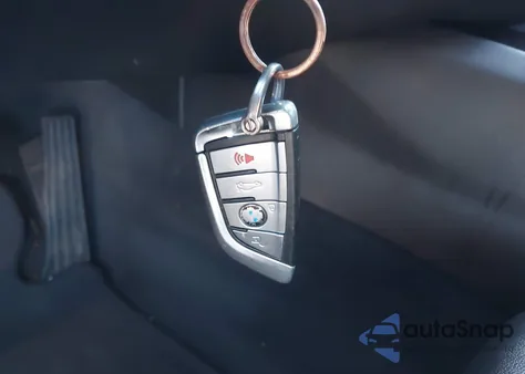 2019 BMW 530I xDrive из США, поврежденный, VIN WBAJA7C5XKG910246